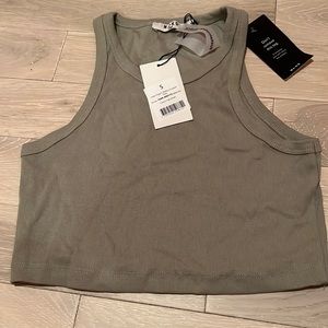 NA-KD Ribbed cropped tank in light khaki (S)